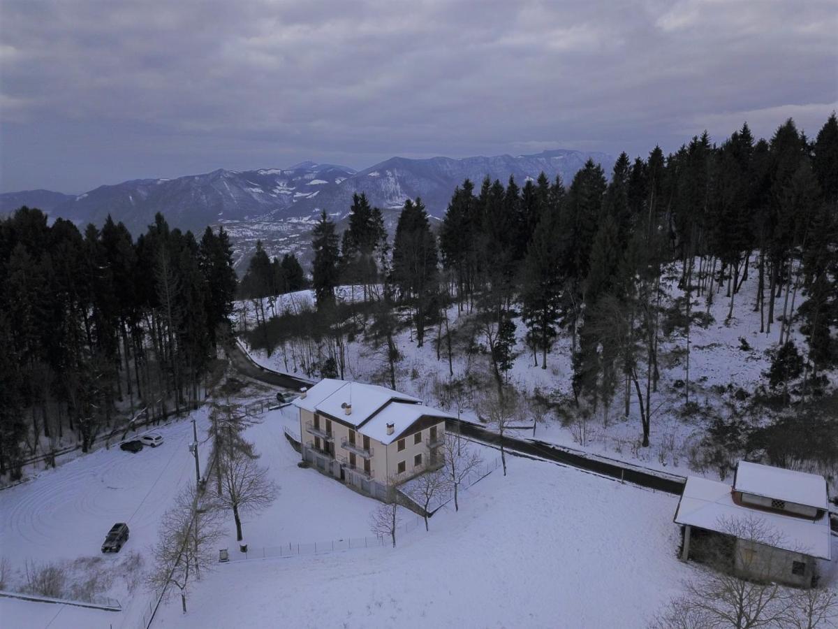 Green House Mountain Lake Iseo Hospitality Apartment Bossico ภายนอก รูปภาพ